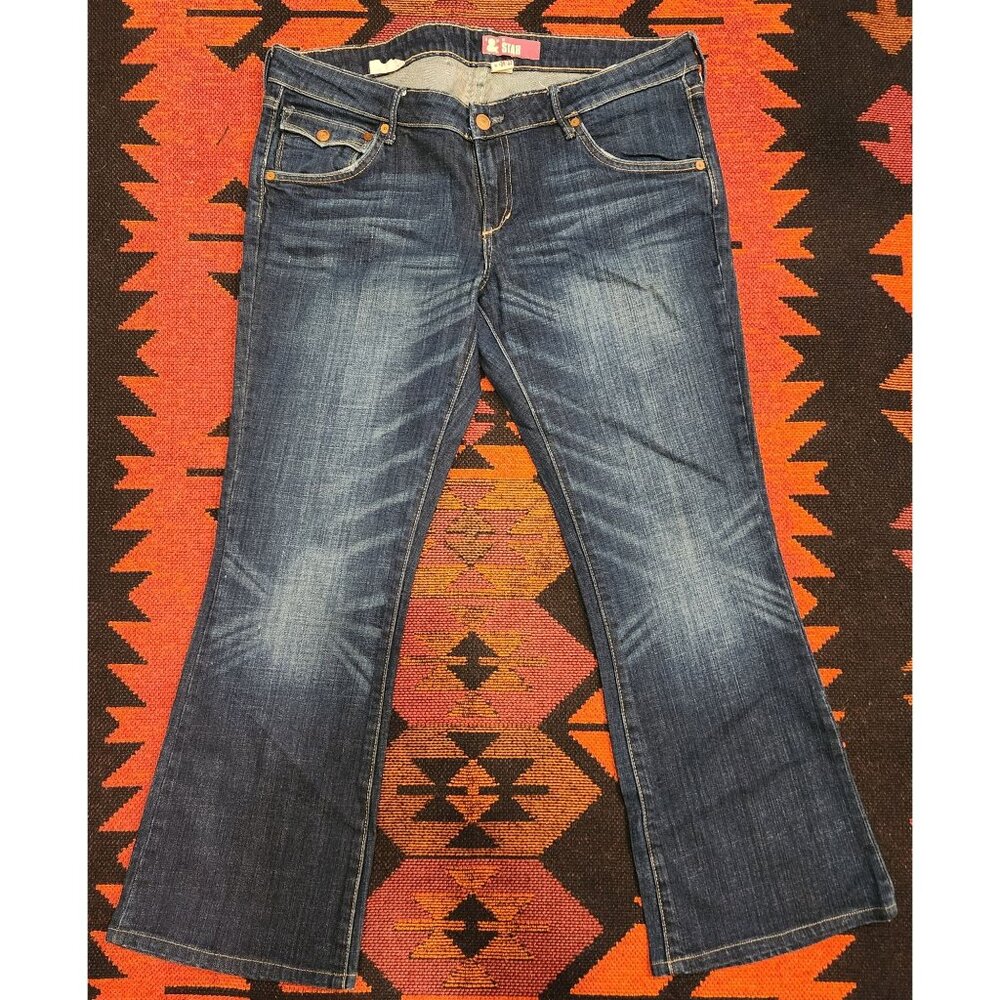 &Star Vintage Women's Flare Stretch Denim Jeans. Size 34